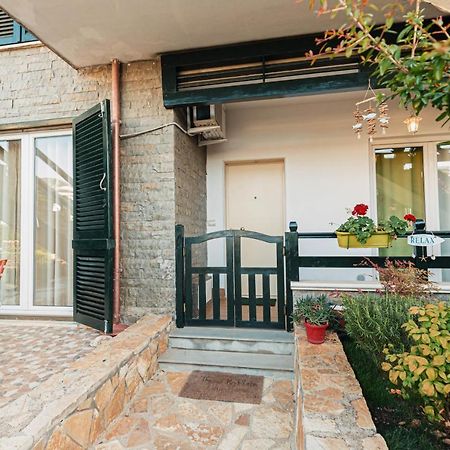Villa Amos At Aquamarine Residence Avlonya Dış mekan fotoğraf