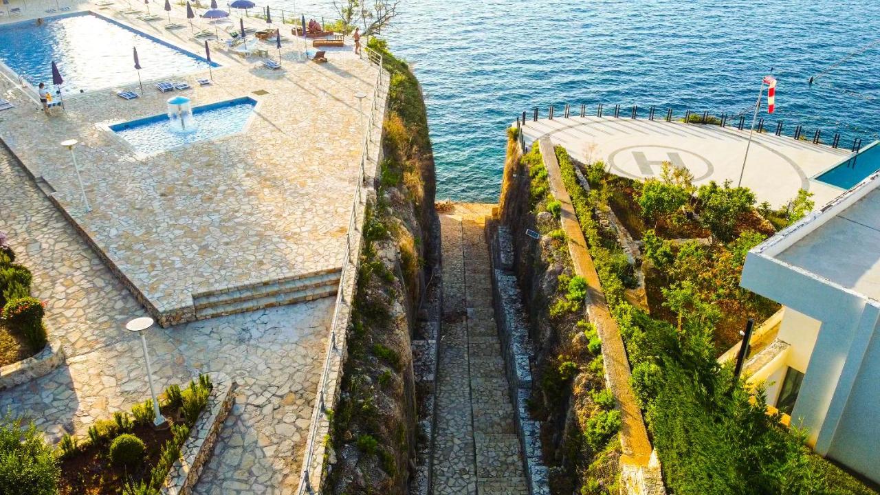Villa Amos At Aquamarine Residence Avlonya Dış mekan fotoğraf
