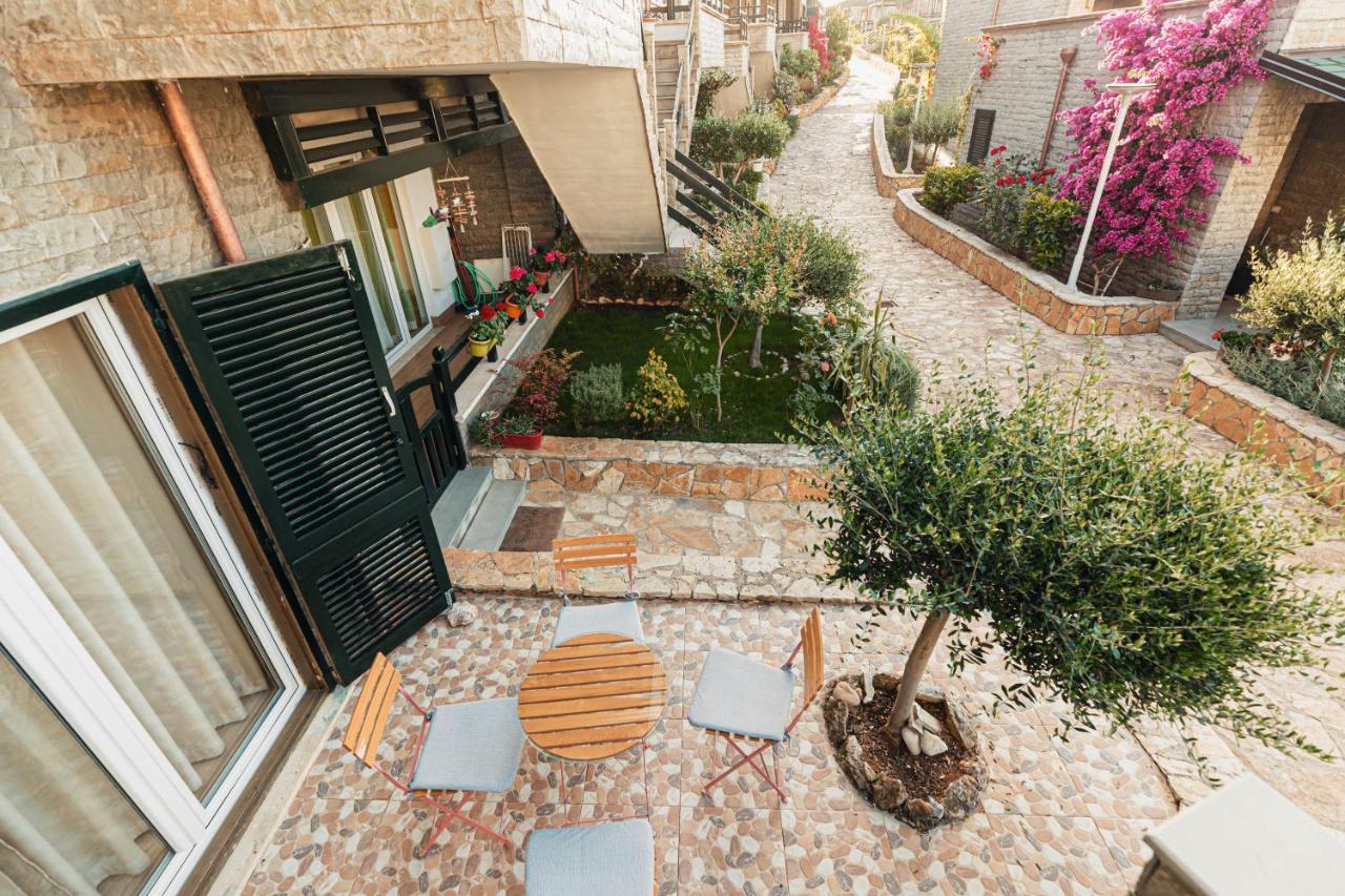 Villa Amos At Aquamarine Residence Avlonya Dış mekan fotoğraf