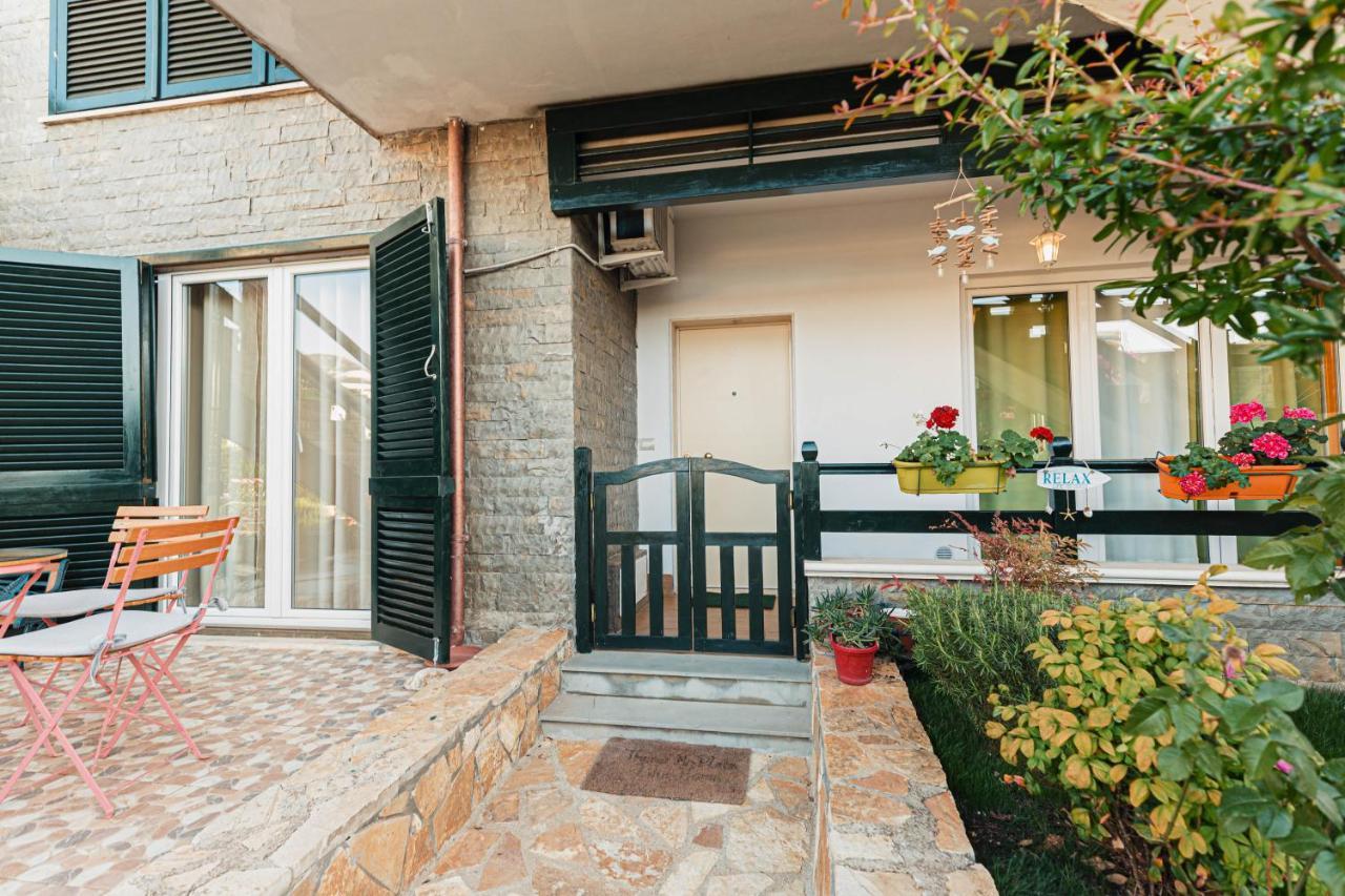 Villa Amos At Aquamarine Residence Avlonya Dış mekan fotoğraf
