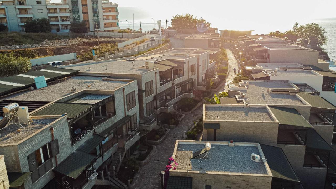 Villa Amos At Aquamarine Residence Avlonya Dış mekan fotoğraf